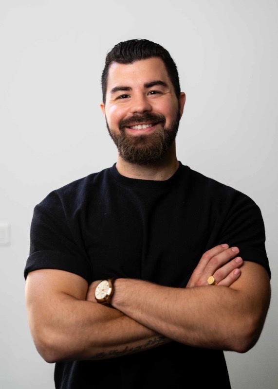 Portrait d'Enrick Pellegrin, consultant SEO